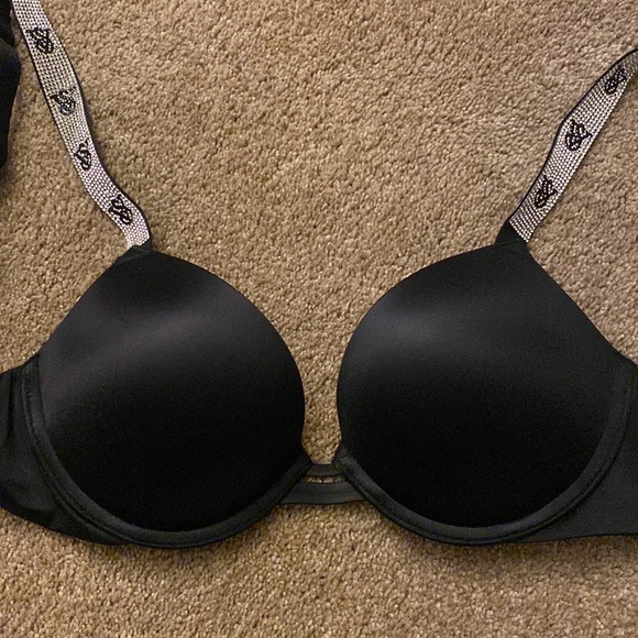 Victoria’s Secret Bling Black “sparkly strap” very sexy push-up  size 32C - Picture 5 of 11